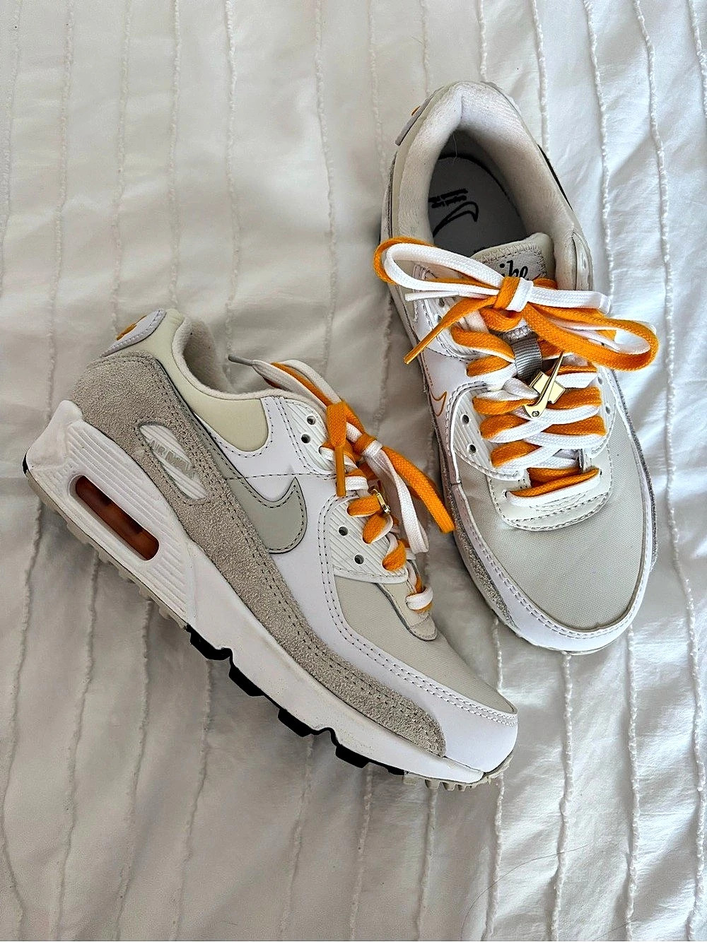 NWOT Nike Air Max 90 Sneakers - Womens Size 5.5